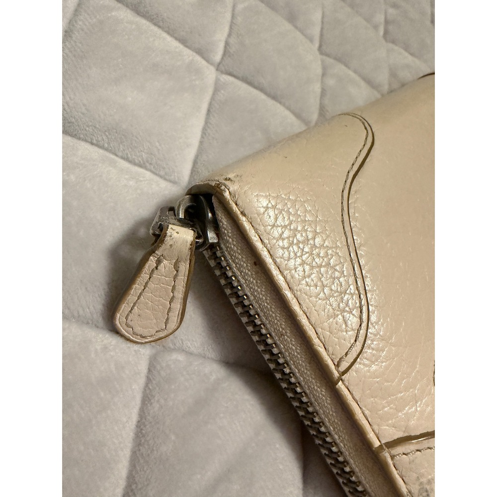 Coach Cream Pebbled Leather Trunk Style Zip Around Wallet - Picture 6 of 15